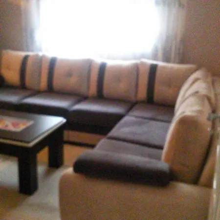 Apartment Top Bnb Tirana *